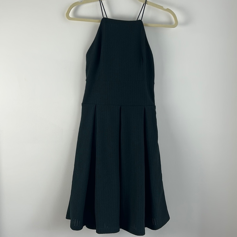 Twik dark green lined crisscross back spaghetti strap side zip eyelet dress SZ S